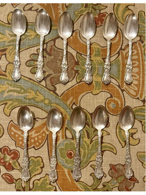 11 Antique 1835 R Wallace HIBISCUS Silverplate Teaspoons – Monogram P